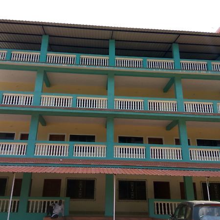 מלון Borlai Atithi Farm House מראה חיצוני תמונה